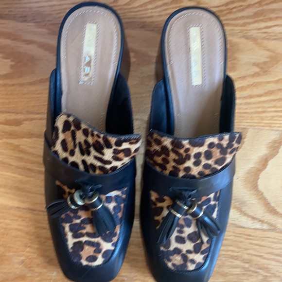 Tahari mule animal print genuine calf leather - Picture 2 of 7